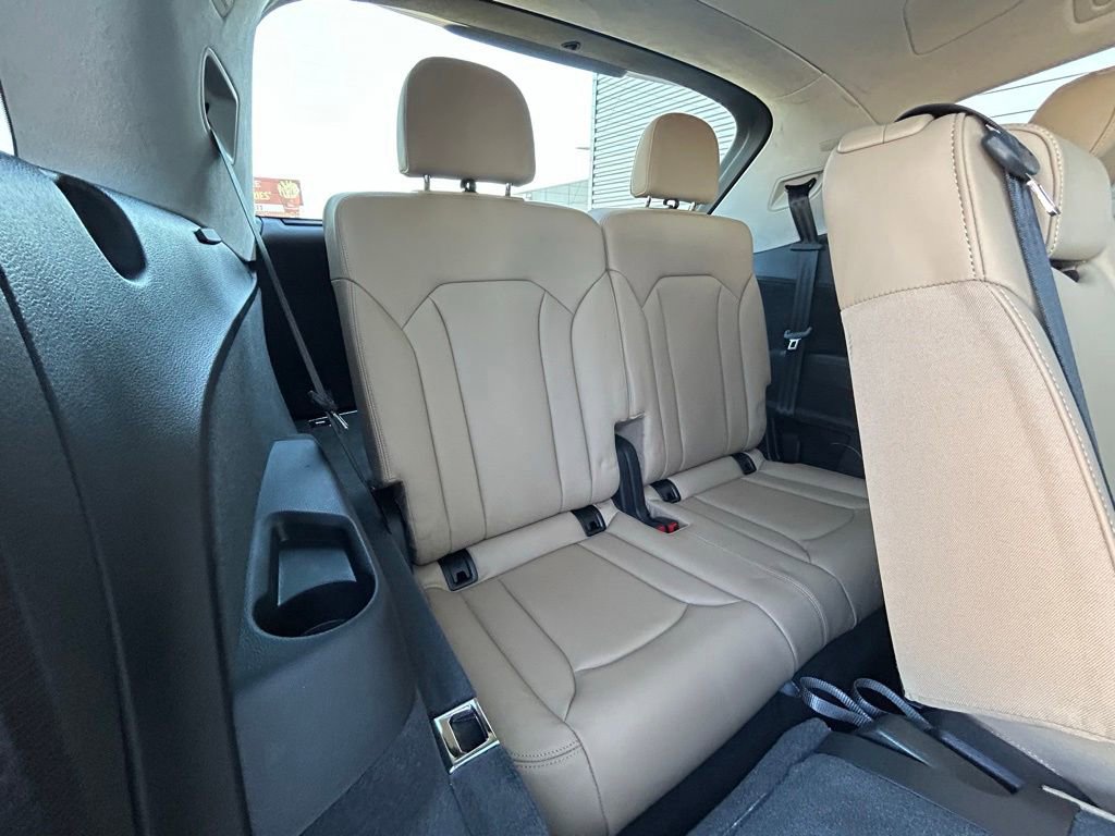 Used 2023 Audi Q7 3.0T Prestige image 54