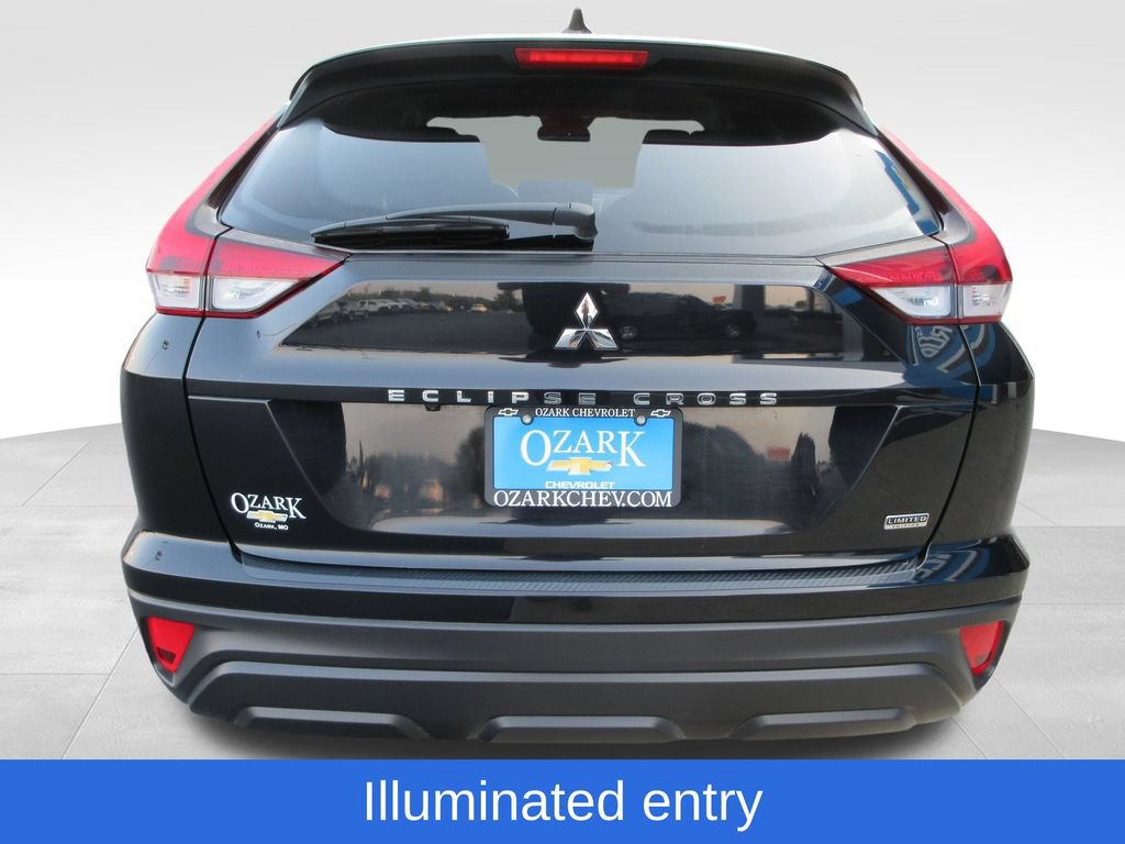 Used 2025 Mitsubishi Eclipse Cross LE AWD/4WD image 4