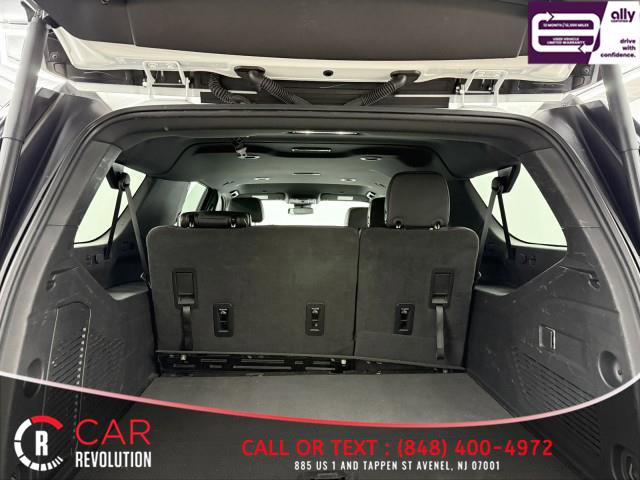 Used 2024 GMC Yukon XL SLT image 7