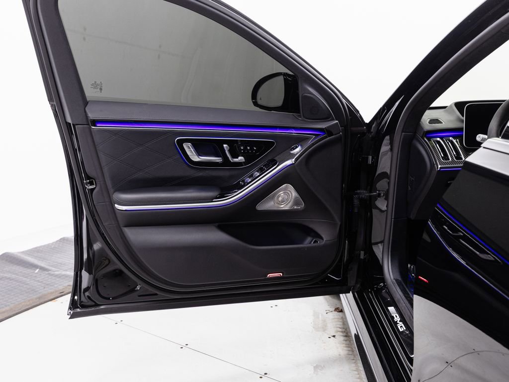 Used 2024 Mercedes-Benz S 63 AMG S image 5