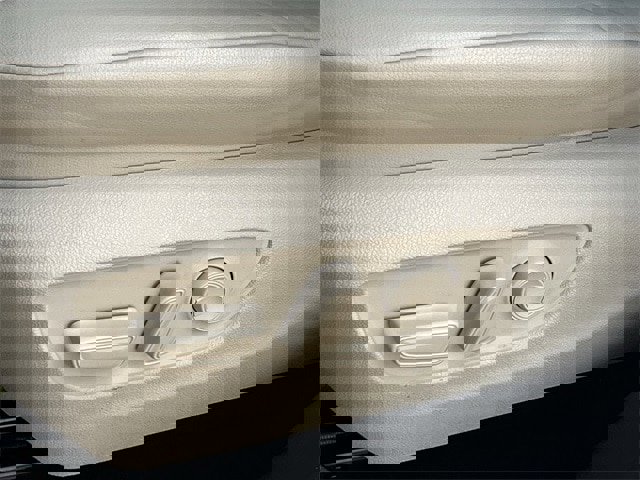 Used 2023 Toyota Highlander XLE image 29