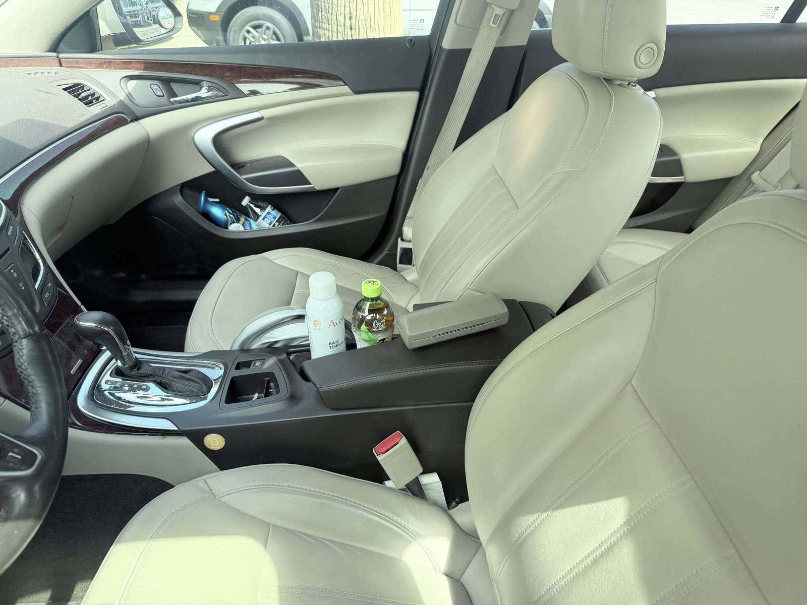 Used 2015 Buick Regal Premium FWD image 2