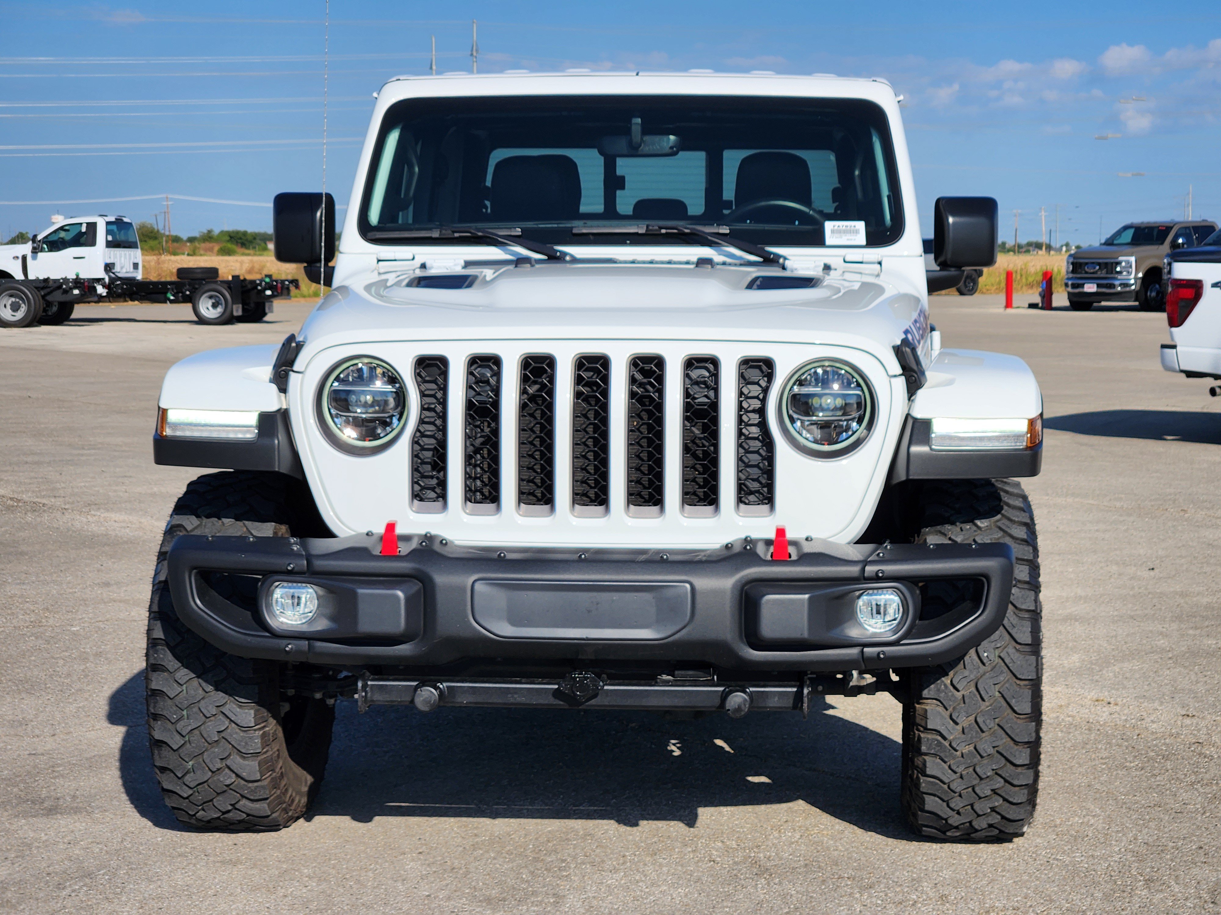 Used 2022 Jeep Gladiator Rubicon w/ LED Lighting Group AWD/4WD image 2