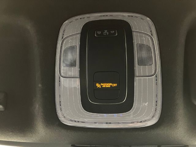 Used 2025 Hyundai Elantra Sport image 15