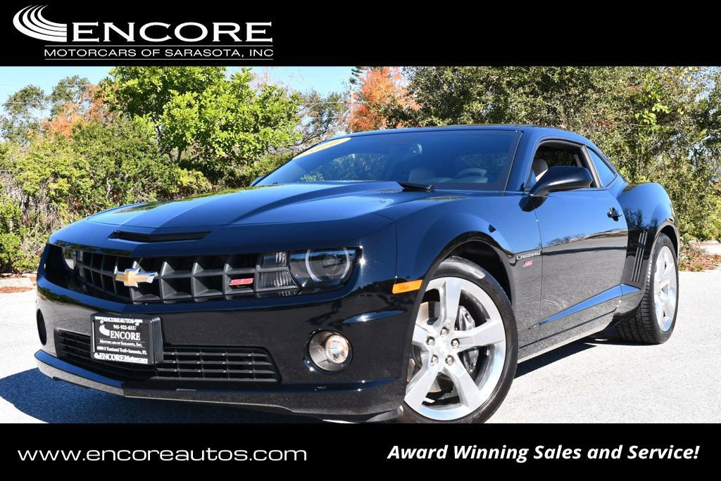 Used 2010 Chevrolet Camaro SS w/ RS Package image 1