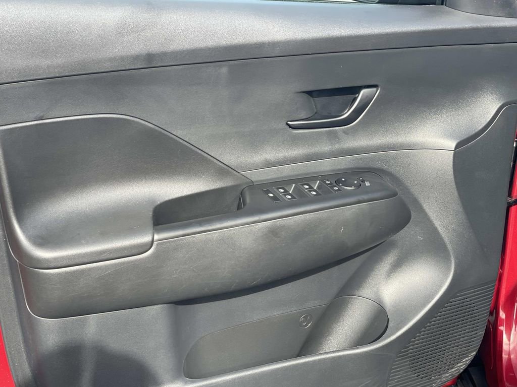 Certified 2024 Hyundai Kona SEL image 15