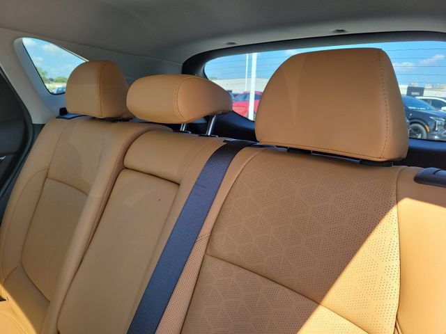 Used 2024 Kia Seltos EX AWD/4WD image 12