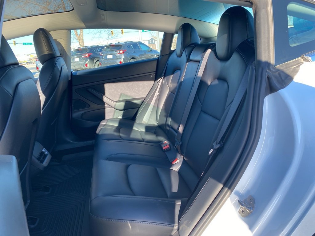 Used 2020 Tesla Model 3 Long Range image 11