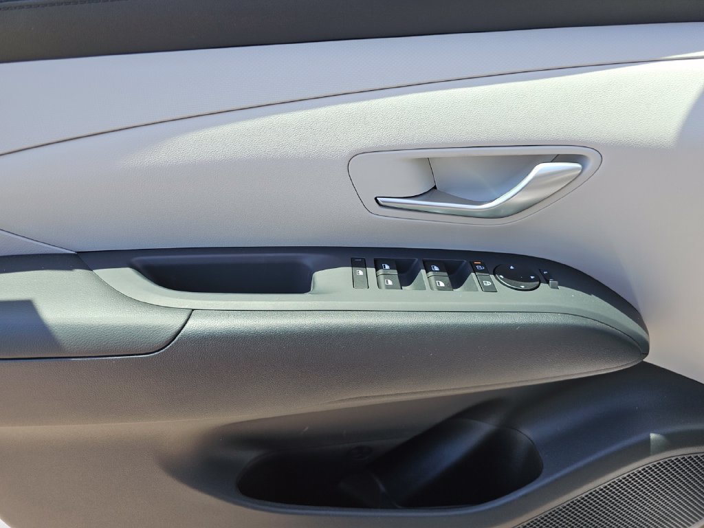 New 2026 Hyundai Tucson SE FWD image 25
