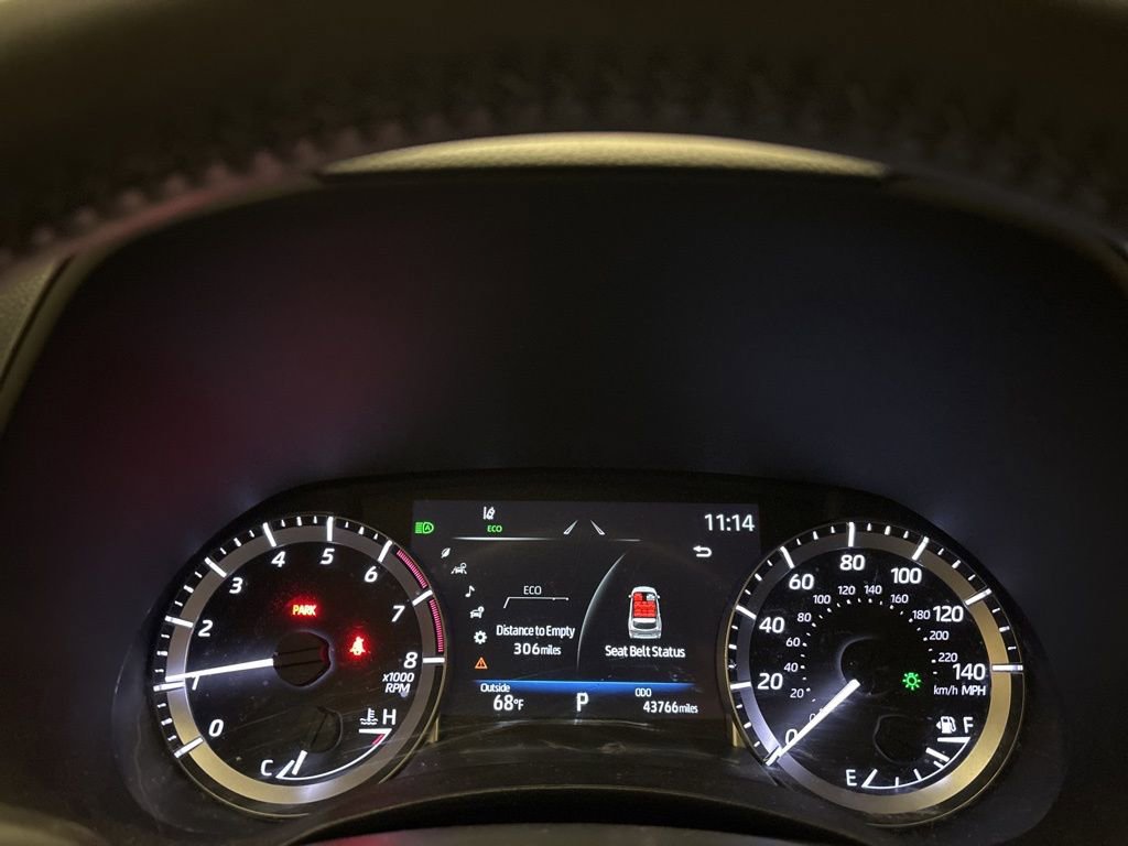 Used 2023 Toyota Highlander LE AWD/4WD image 15