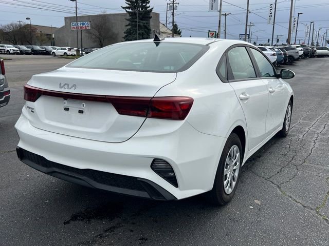 Used 2024 Kia Forte LX image 5