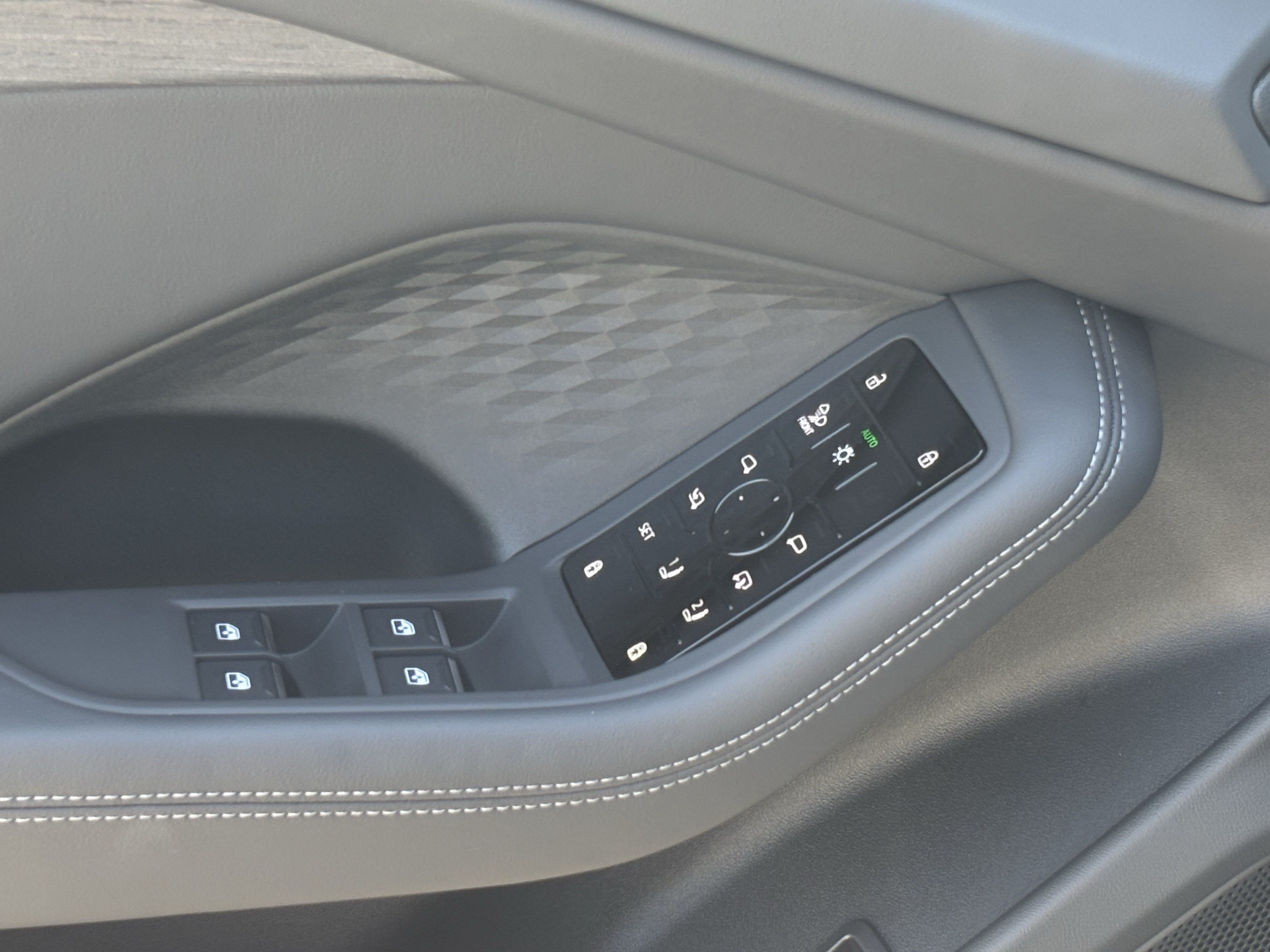 Certified 2026 Audi A6 Prestige AWD/4WD image 15