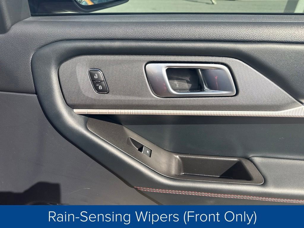 Used 2025 Ford Explorer ST-Line w/ Premium Package RWD image 29