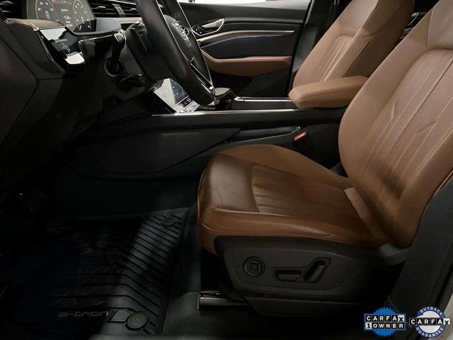 Used 2022 Audi e-tron Premium Plus w/ Premium Plus Package image 70