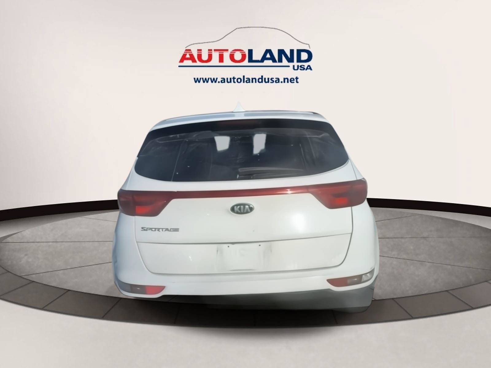 Used 2019 Kia Sportage LX AWD/4WD image 6