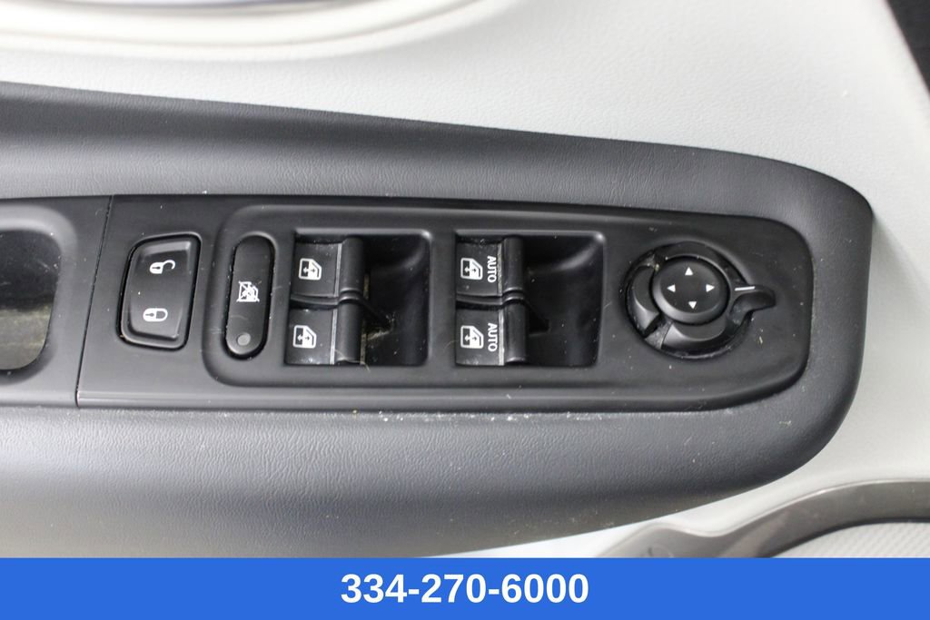 Used 2022 Jeep Renegade Latitude image 17