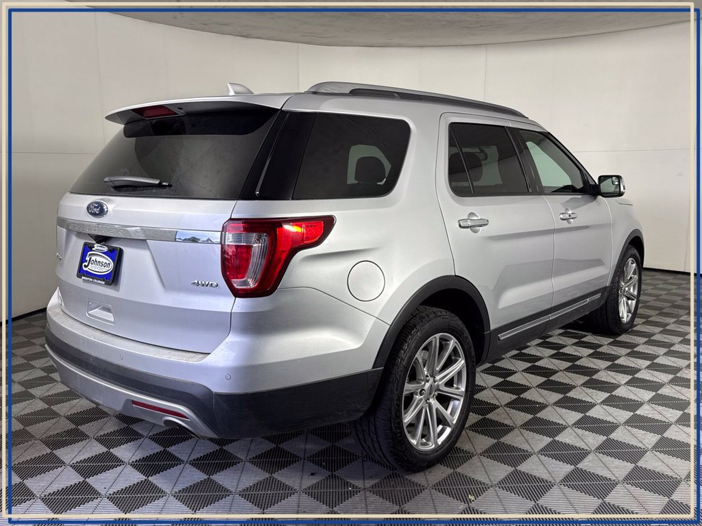 Used 2017 Ford Explorer Limited AWD/4WD image 8