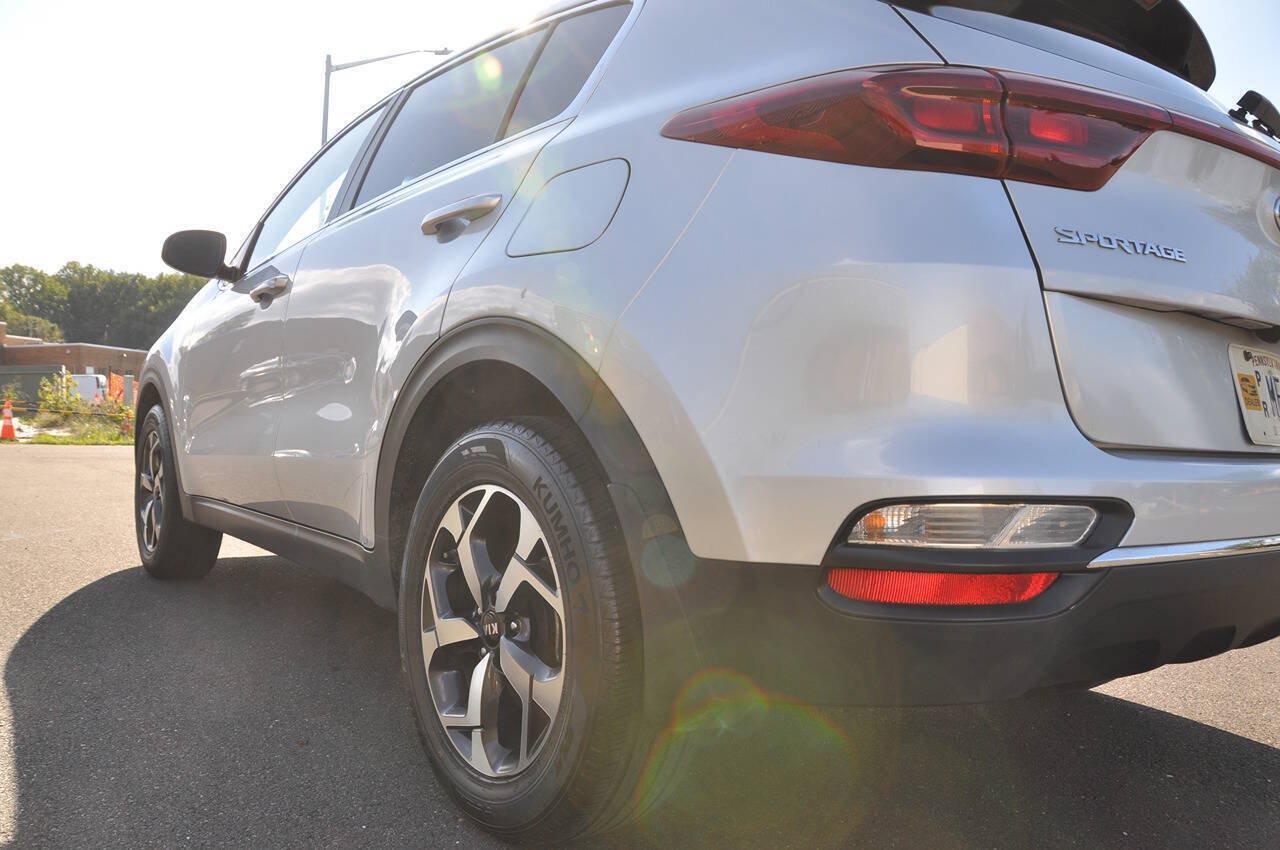 Used 2021 Kia Sportage LX FWD image 10