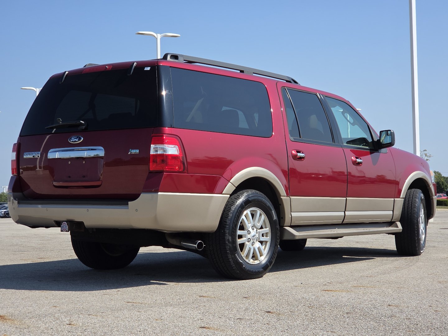 Used 2014 Ford Expedition EL XLT w/ Equipment Group 202A AWD/4WD image 15