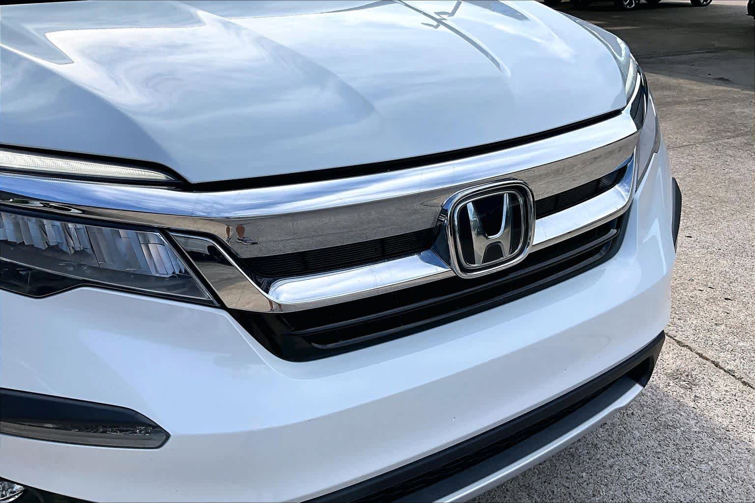 Used 2021 Honda Pilot Elite image 30