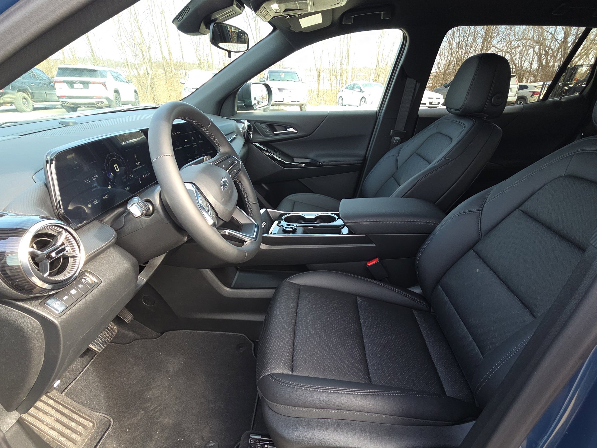 New 2026 Chevrolet Equinox LT w/ Convenience Package II image 15