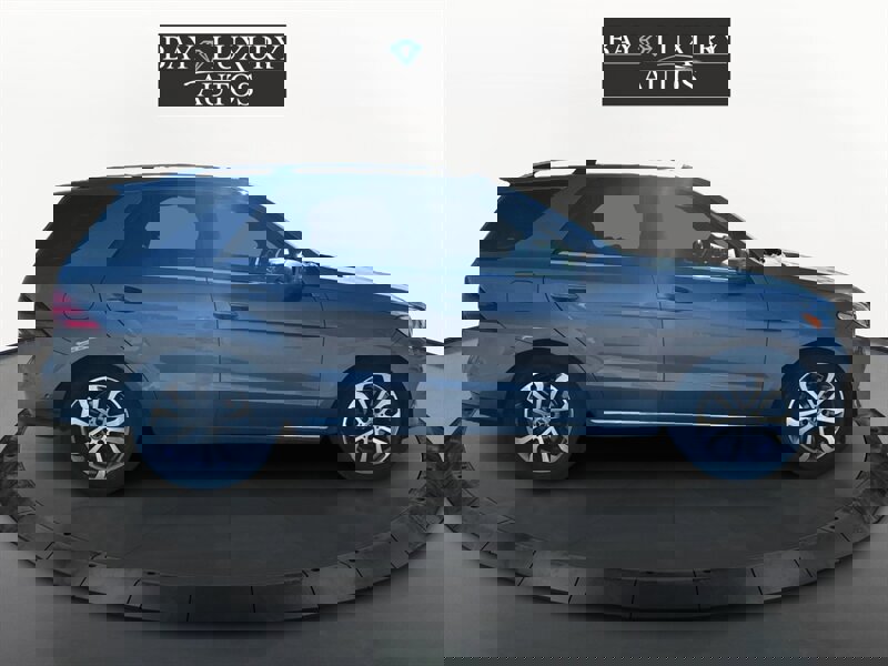 Used 2018 Mercedes-Benz GLE 350 w/ Premium 1 Package image 5