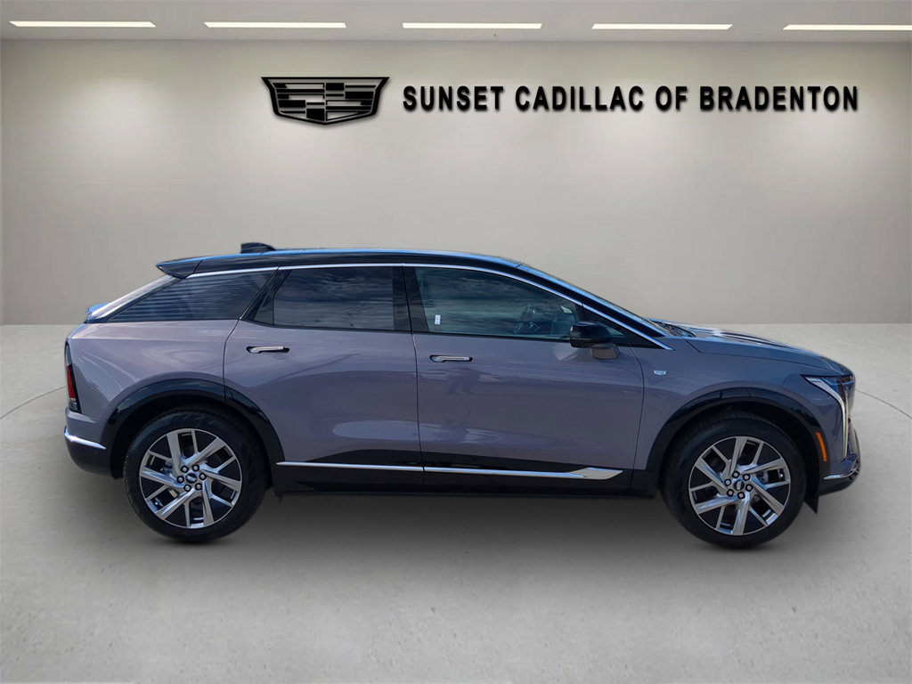 New 2026 Cadillac Optiq Luxury 1 w/ LPO, Floor Liner Package RWD image 3