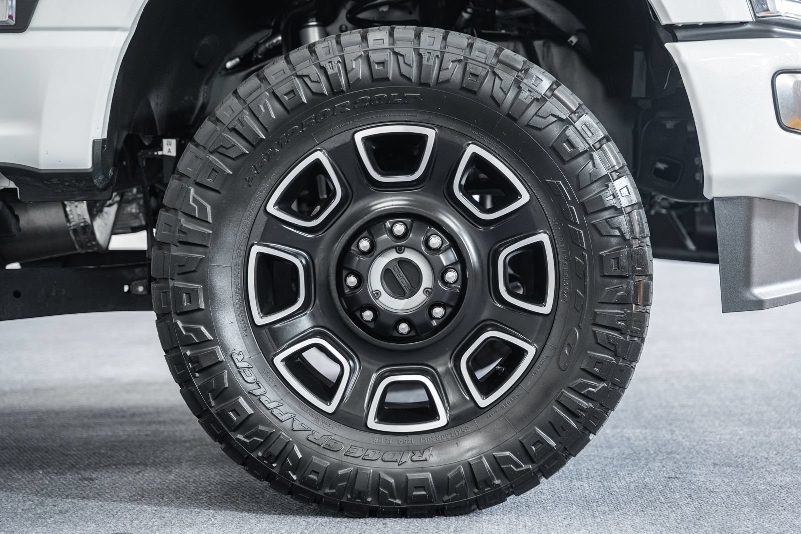 Used 2024 Ford F250 Platinum AWD/4WD image 27
