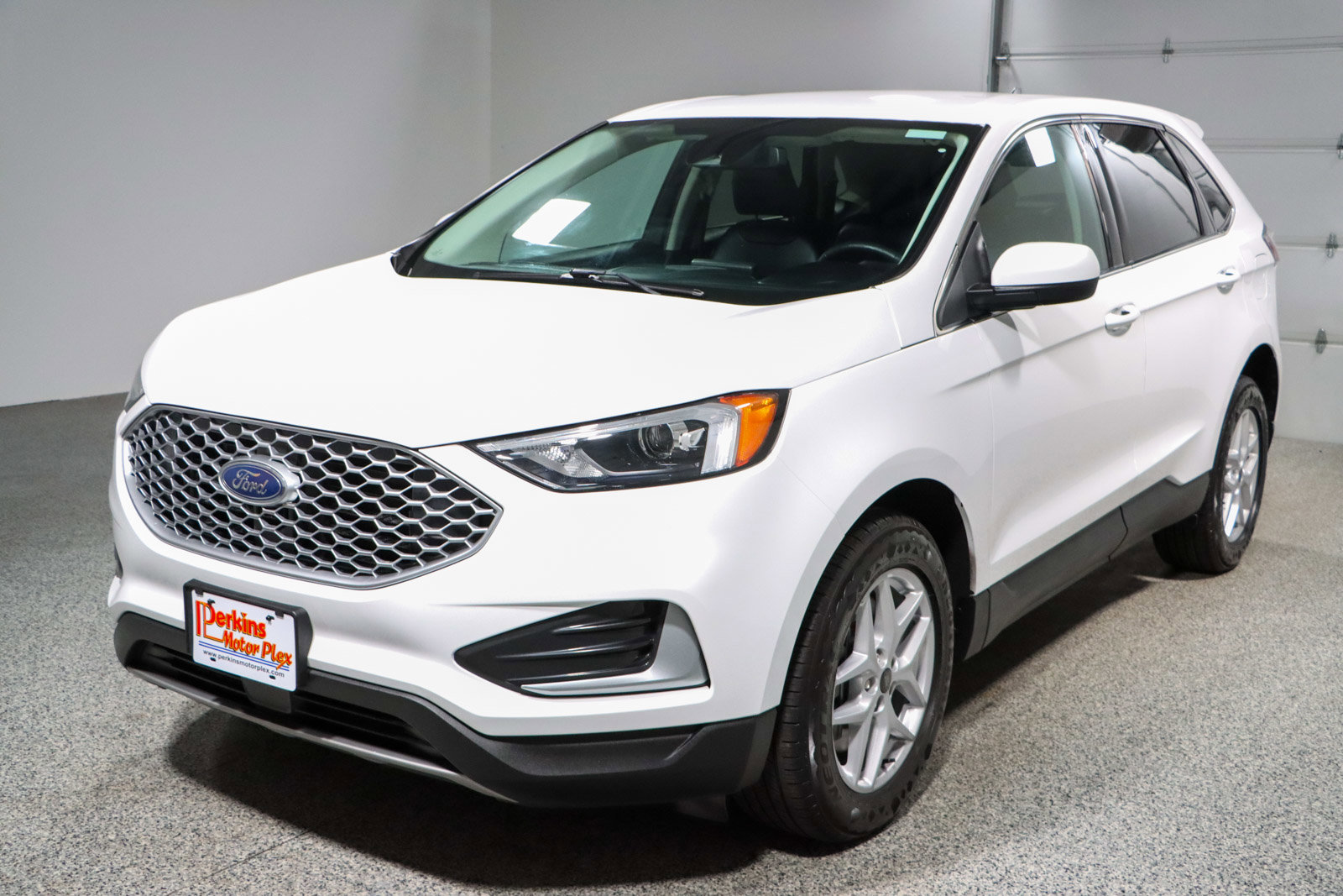 Used 2024 Ford Edge SEL image 30