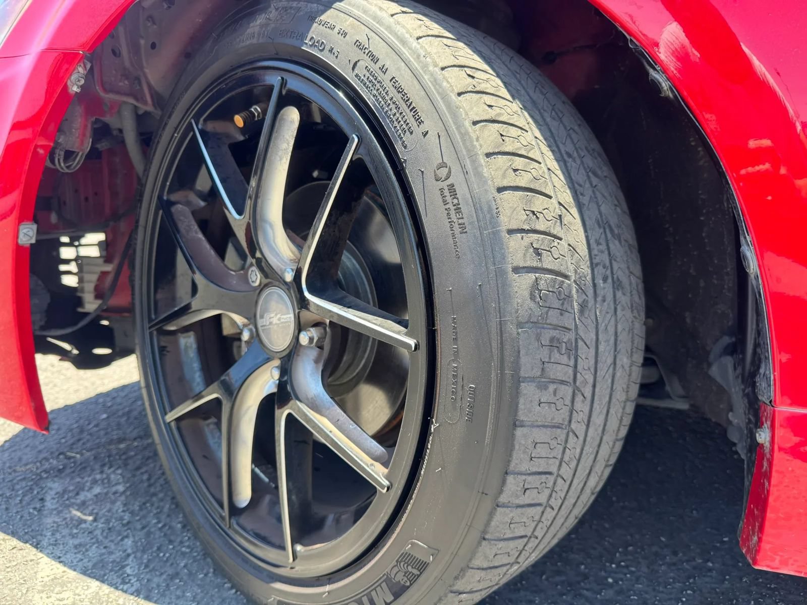 Used 2015 Scion tC FWD image 17