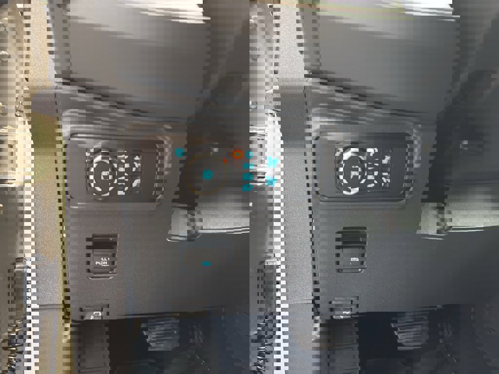 New 2026 Ford Bronco Outer Banks image 15