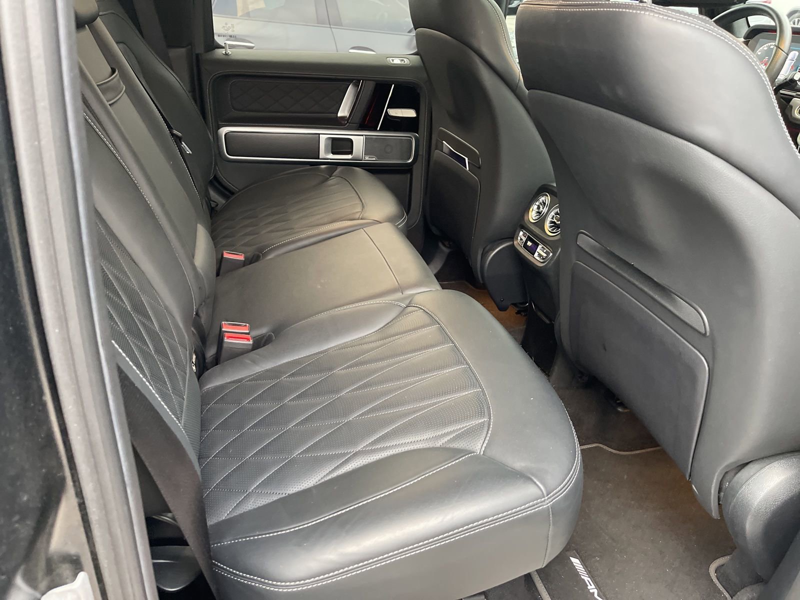 Used 2023 Mercedes-Benz G 550 image 8