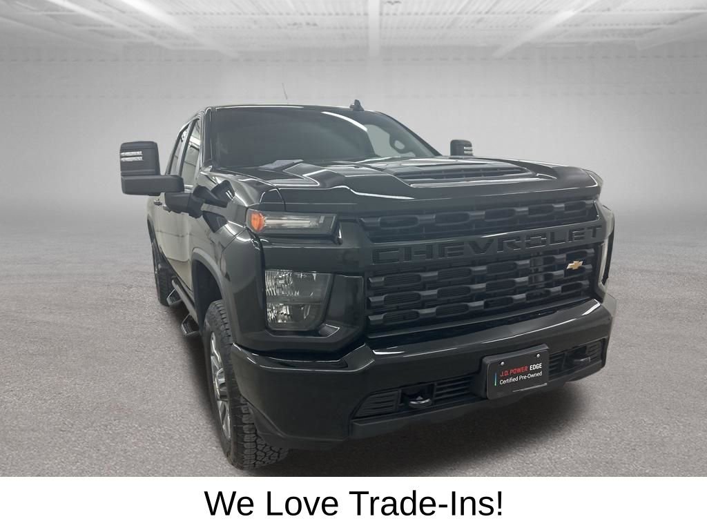 Used 2023 Chevrolet Silverado 2500 Custom w/ Custom Value Package image 3