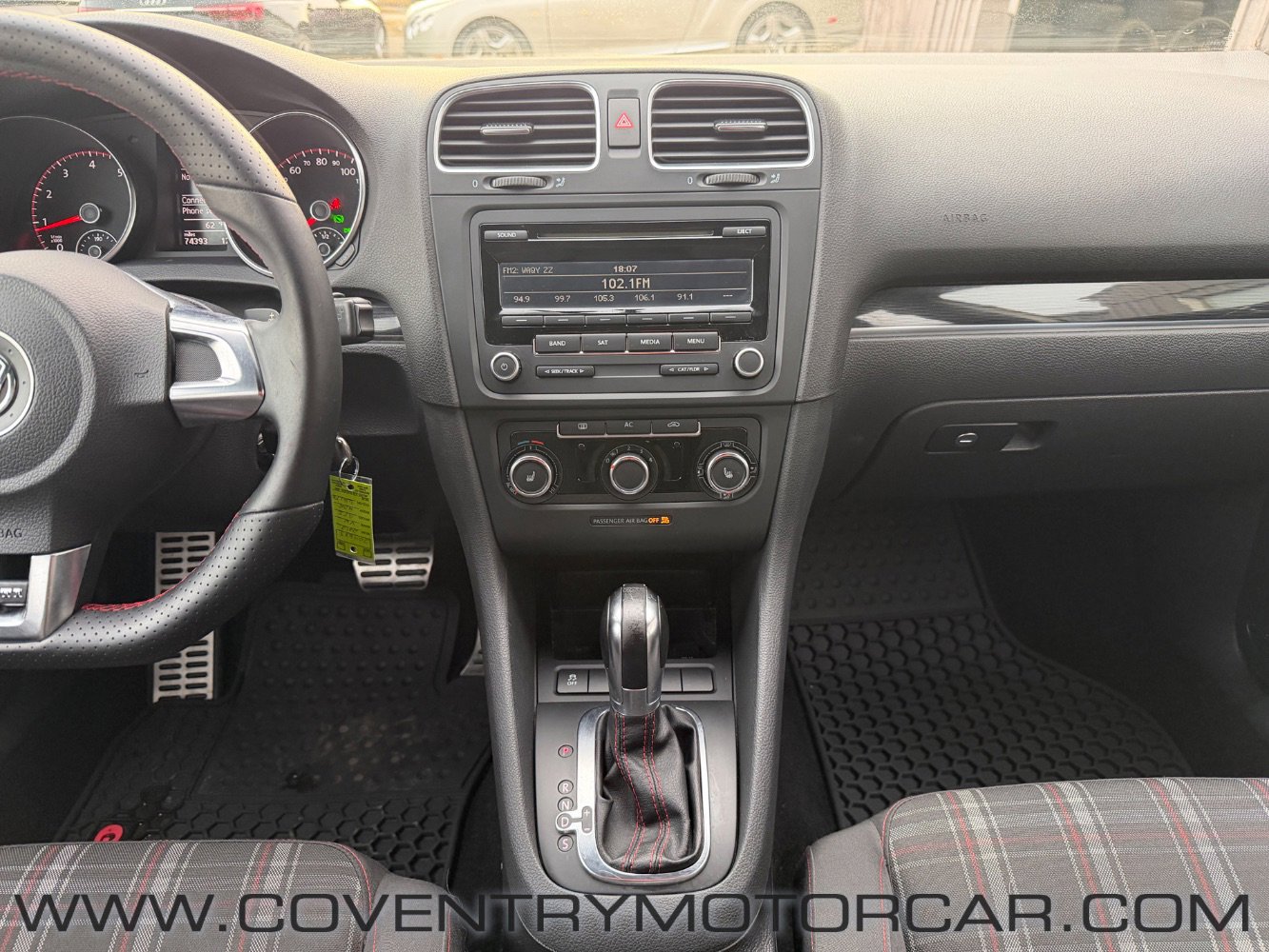 Used 2012 Volkswagen Golf 4-Door image 20