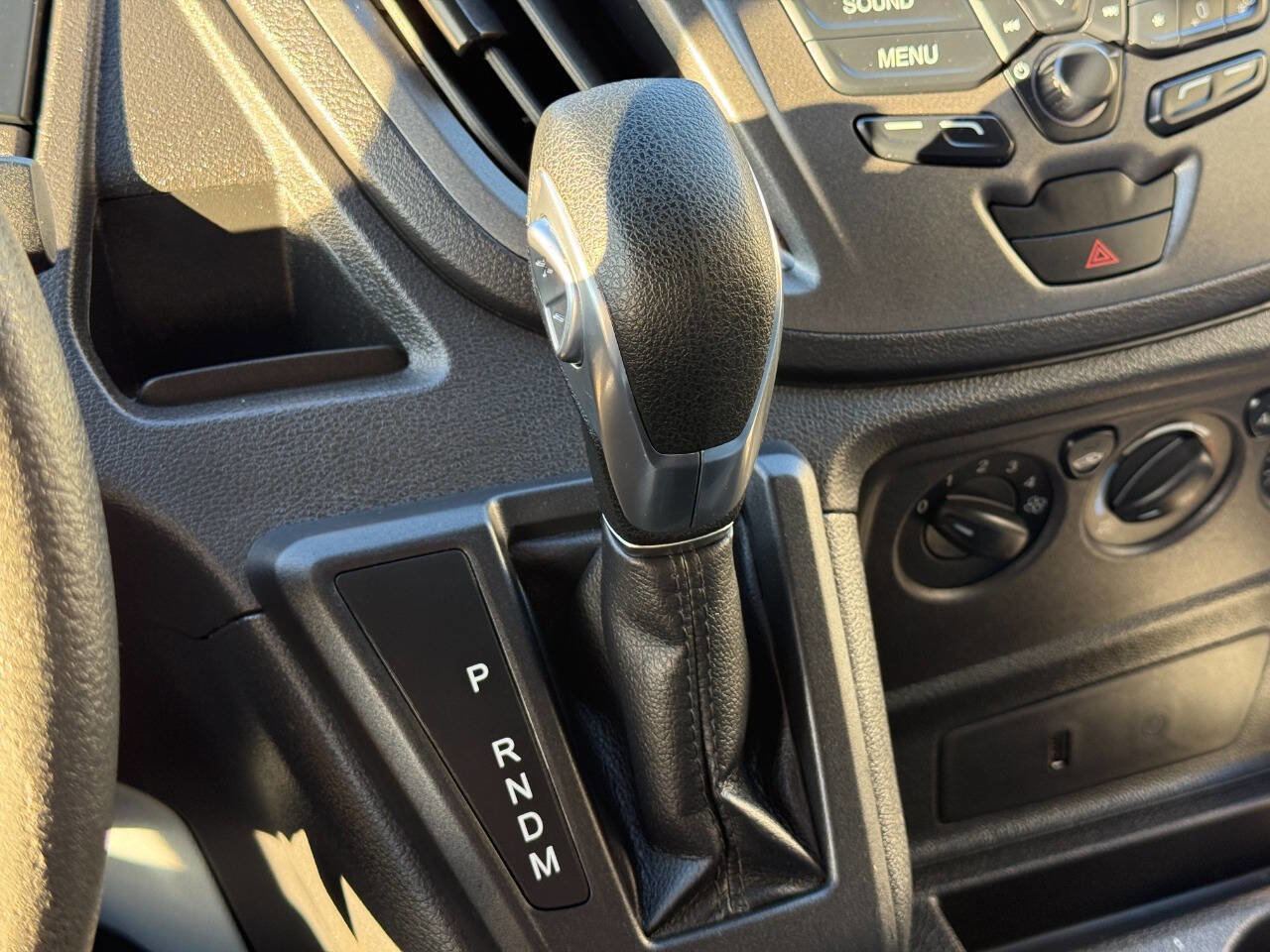 Used 2018 Ford Transit 250 130 Medium Roof image 19