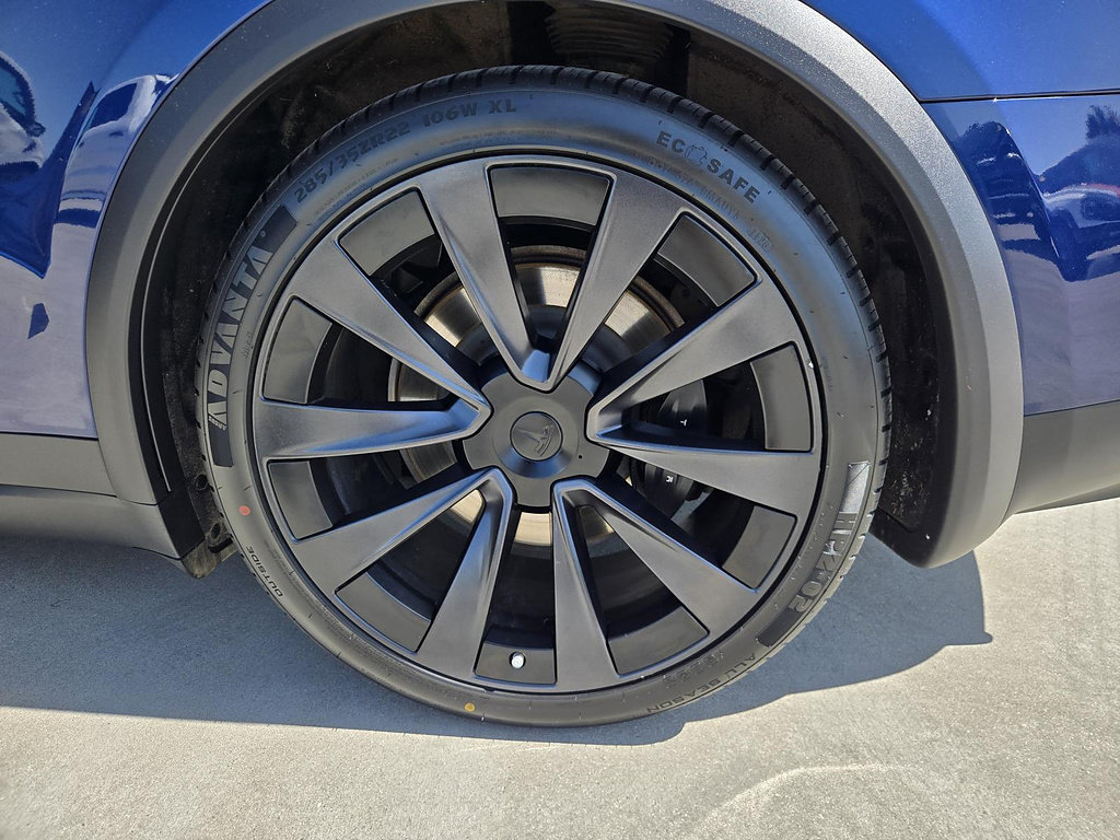 Used 2023 Tesla Model X AWD/4WD image 28