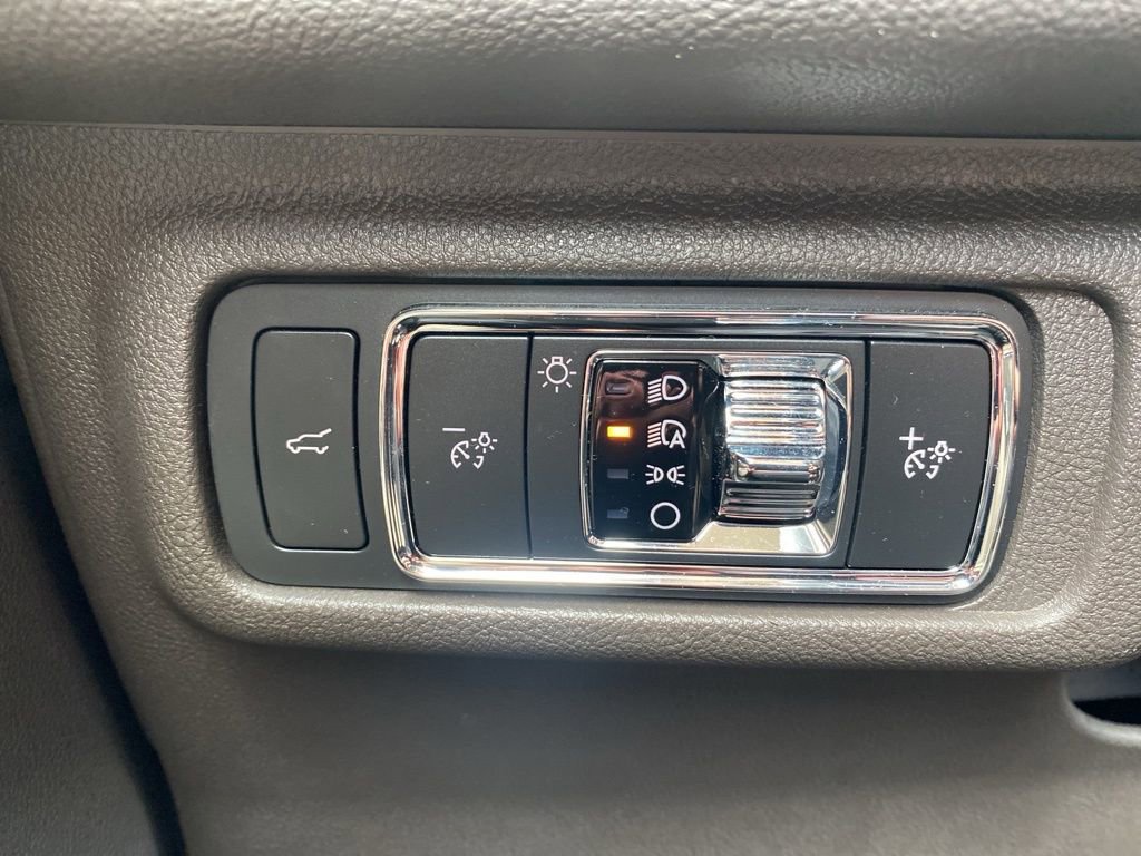 Used 2022 Lincoln Corsair Reserve w/ Elements Package image 22