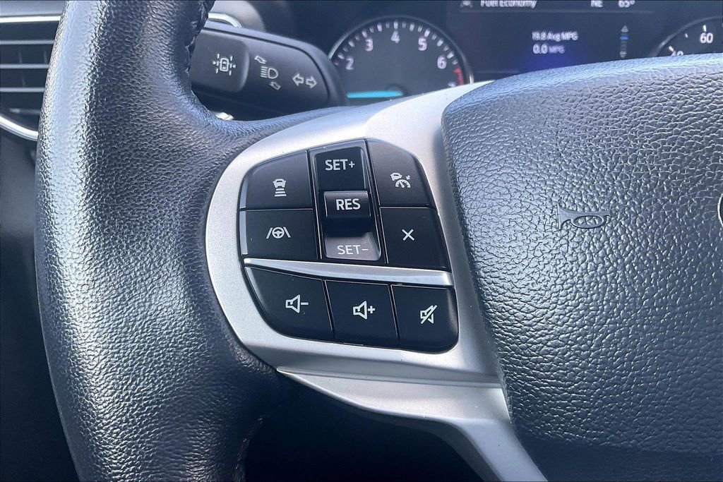 Used 2023 Ford Explorer Limited image 20