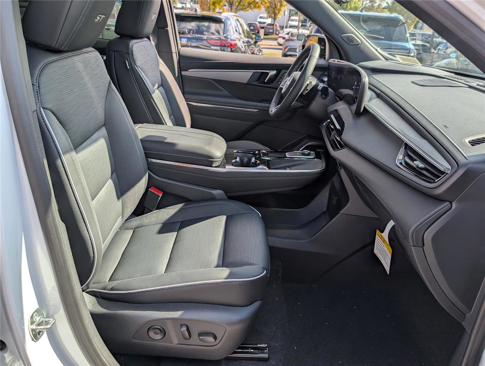 New 2026 Buick Enclave Sport Touring w/ Power Package image 7