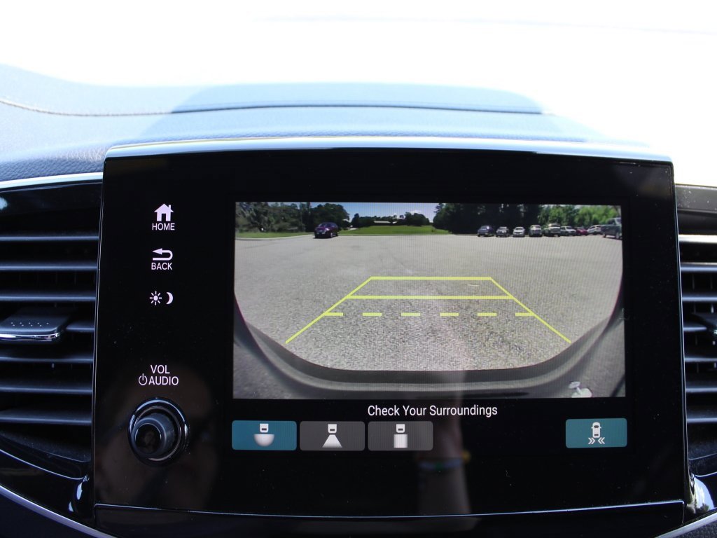 Used 2022 Honda Pilot TrailSport image 6