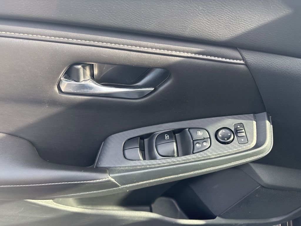 Used 2023 Nissan Sentra SV FWD image 10