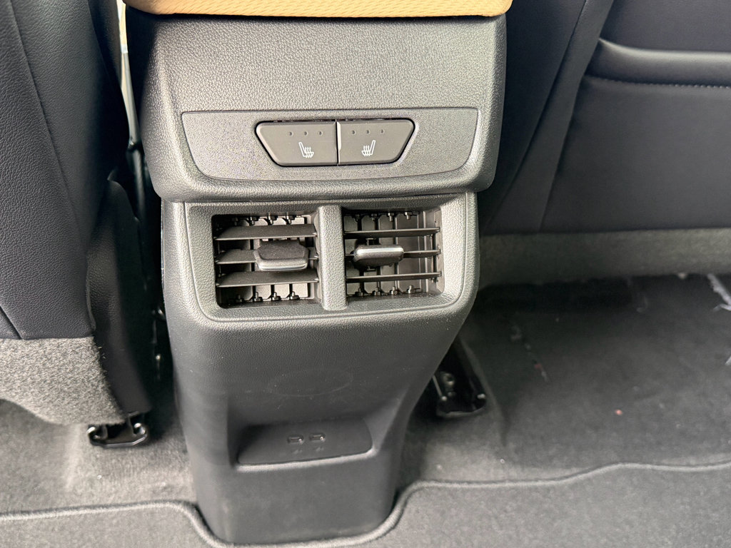New 2026 Chevrolet Equinox ACTIV FWD image 20