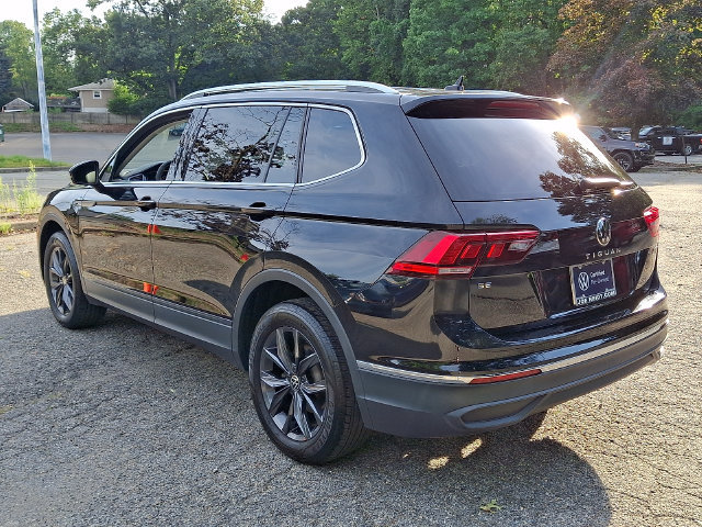 Certified 2023 Volkswagen Tiguan SE FWD image 7