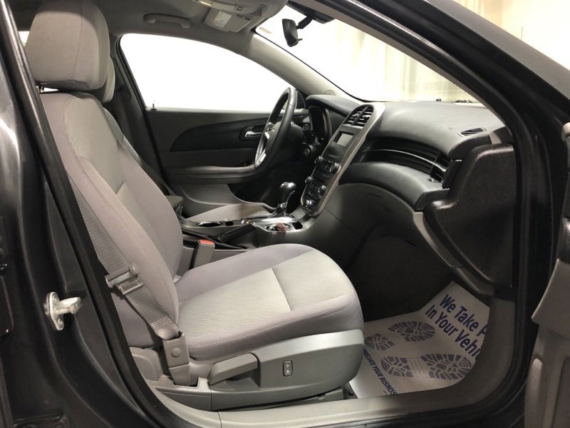 Used 2014 Chevrolet Malibu LS image 12