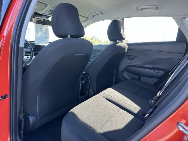 Used 2024 Hyundai Kona SEL AWD/4WD image 11