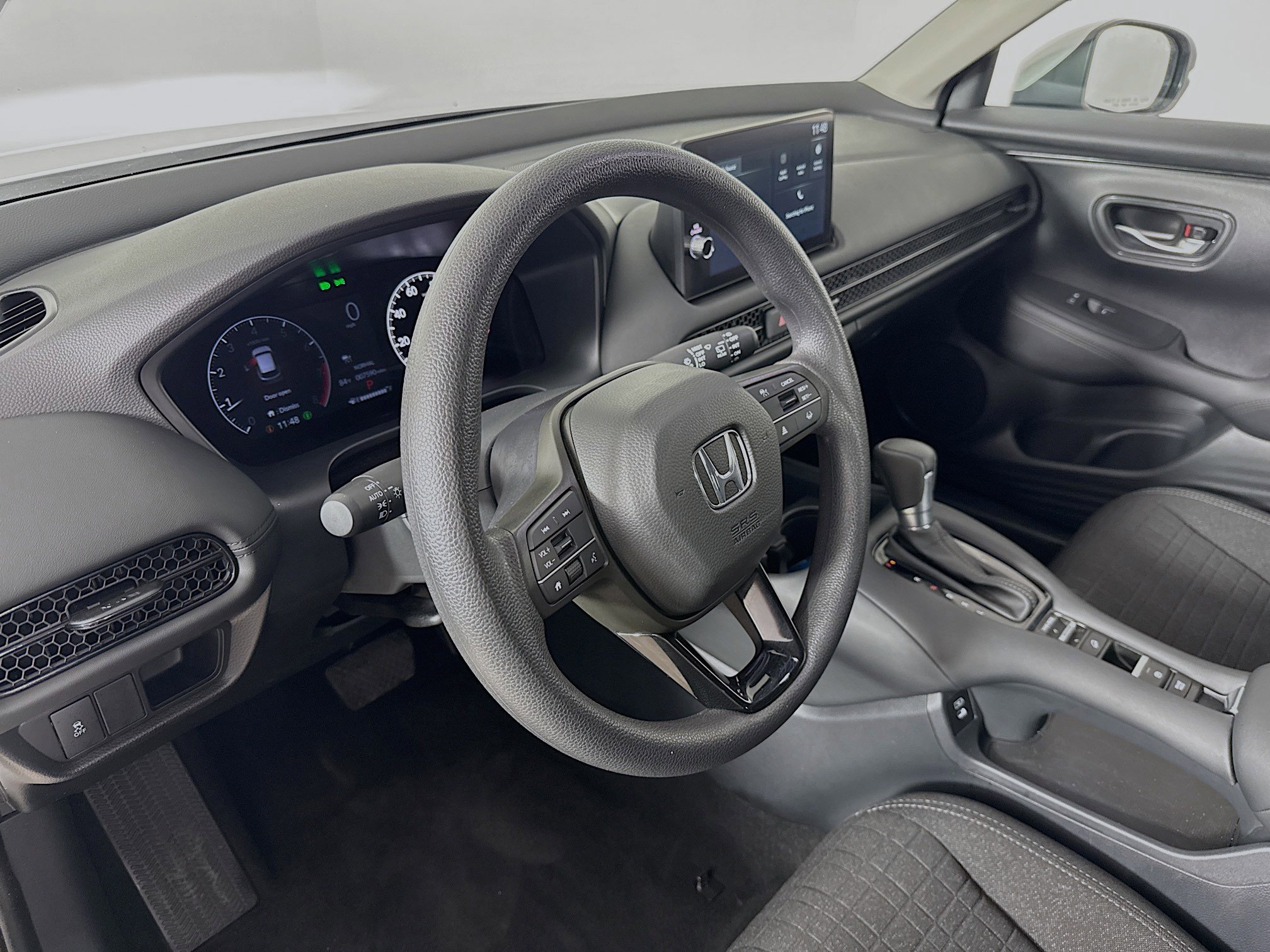 Certified 2026 Honda HR-V LX image 8