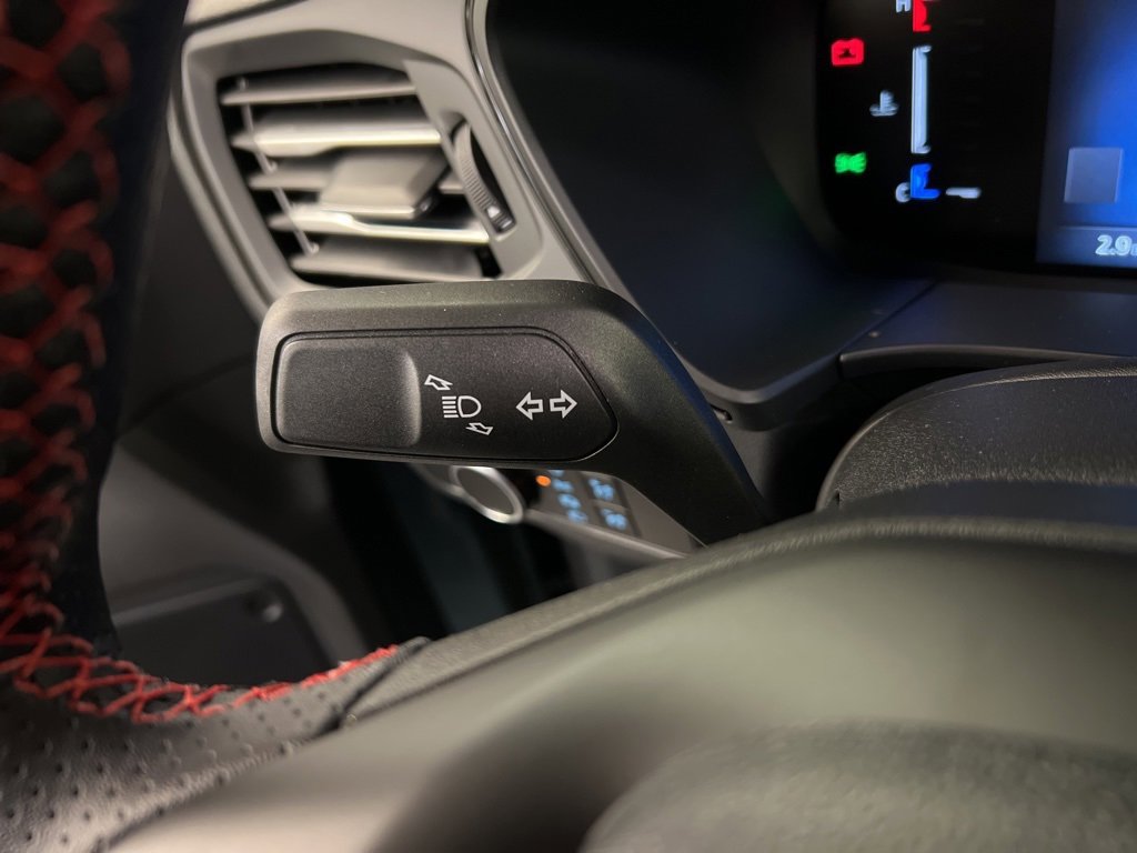 New 2026 Ford Escape ST-Line w/ Tech Pack #1 image 17