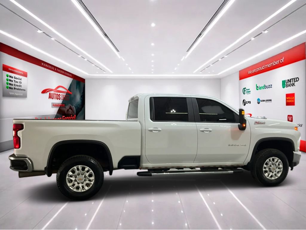 Used 2023 Chevrolet Silverado 2500 LT w/ Convenience Package image 8