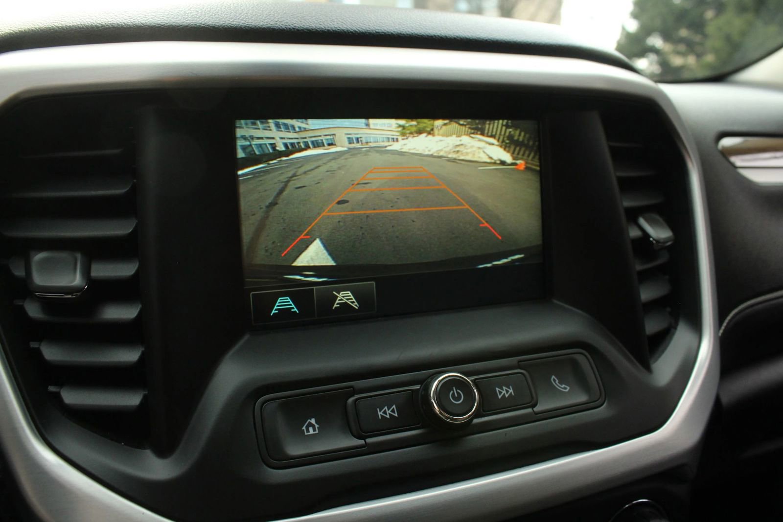 Used 2017 GMC Acadia SLE w/ Driver Alert Package I AWD/4WD image 34