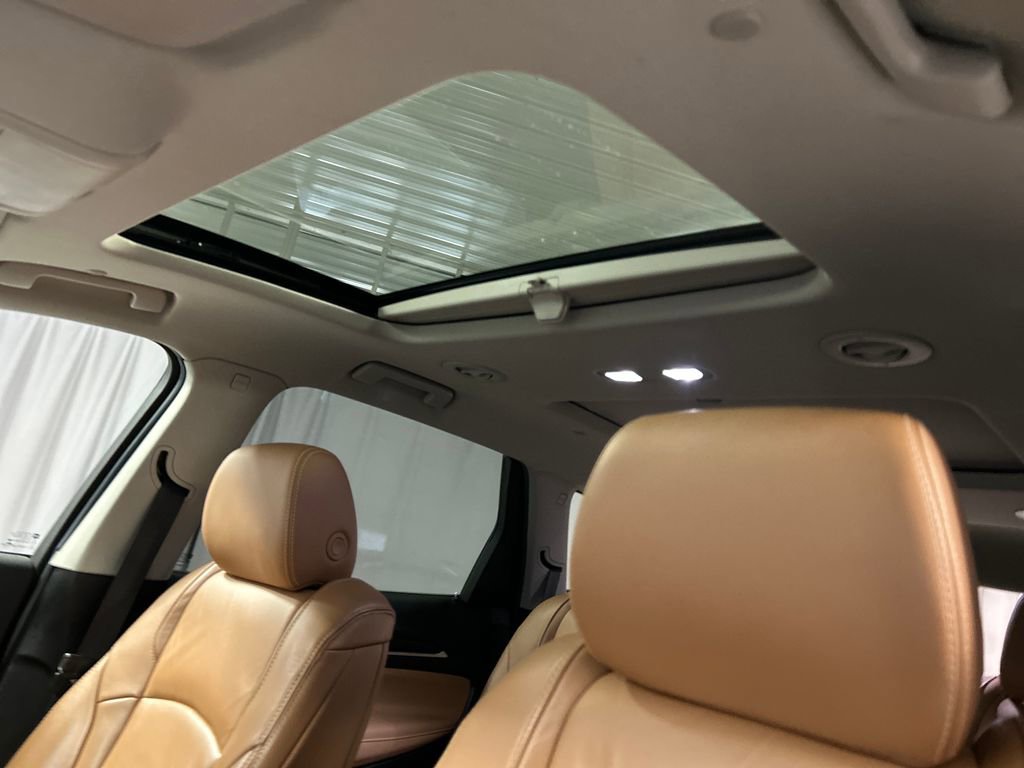 Used 2018 Buick Enclave Premium w/ Experience Buick Package image 23